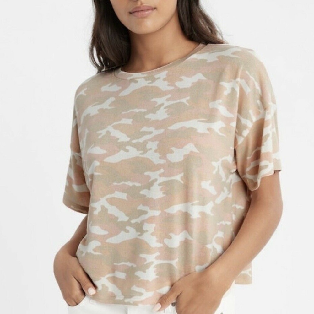Banana Republic pink & tan Camo Luxspun cropped shirt size XS NWT